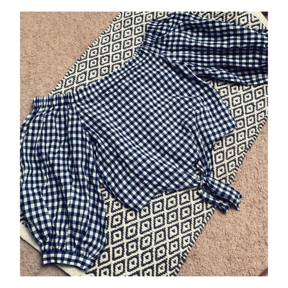 Forever 21 Tops - Blue & white checkered / plaid off shoulder top Forever 21 Tops - Blue & white checkered / plaid off shoulder top